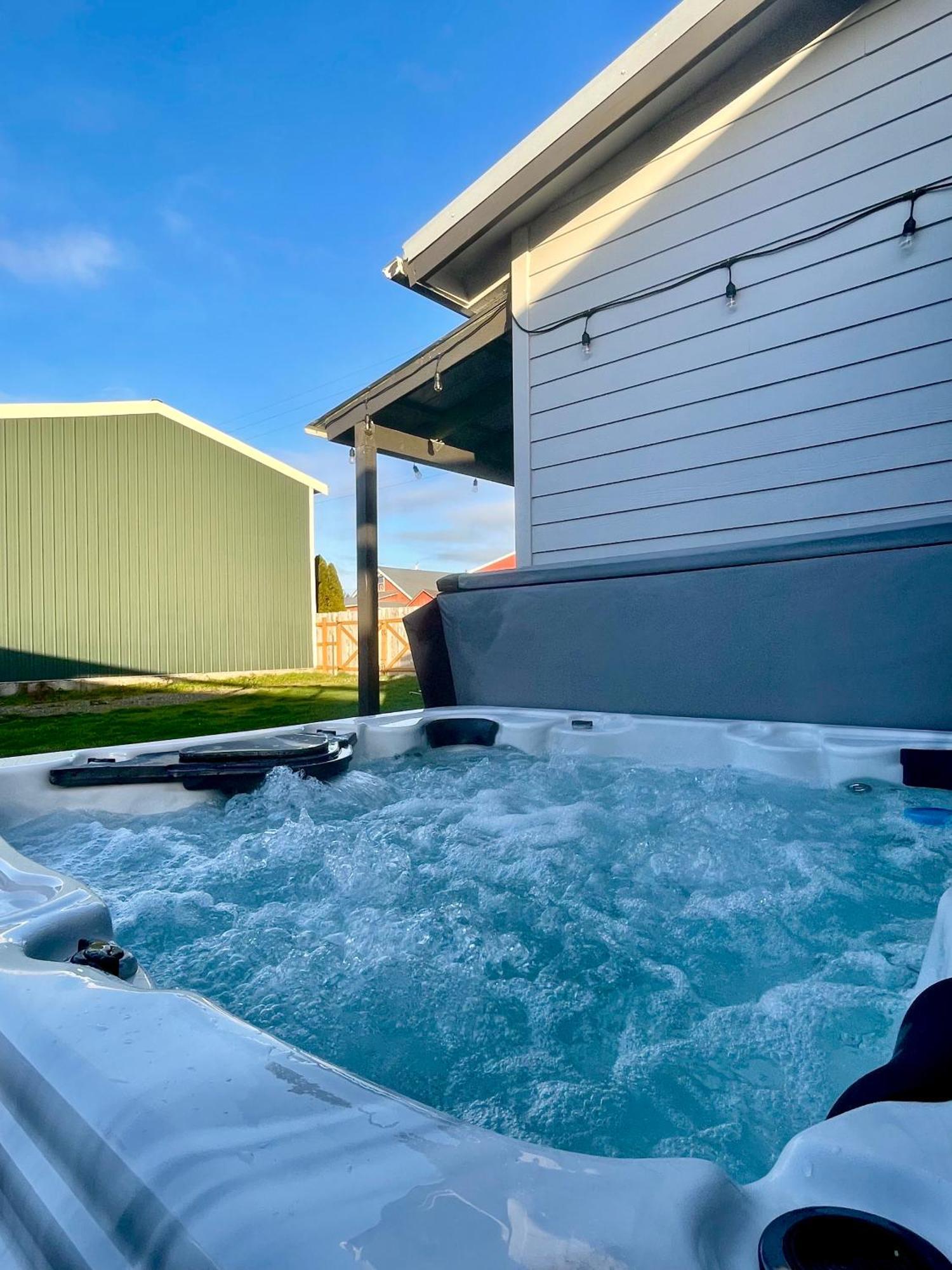 Waddle On Inn- Hot Tub, Pet Friendly, Fully Fenced, 5 Blocks To Beach! Ocean Park 외부 사진
